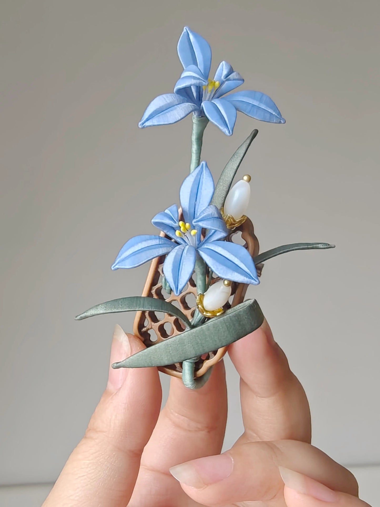 Celestial Petal — Heritage-Inspired Silk Brooch